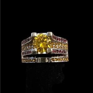 Elegant Yellow and Red Gemstone Ring